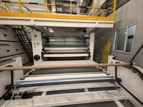 Máquina de recubrimiento de PE para fabricar películas protectoras de superficies de 1300 mm