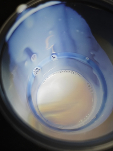 Emulsión acrílica textilgrade: recubrimiento duradero resistente al agua
